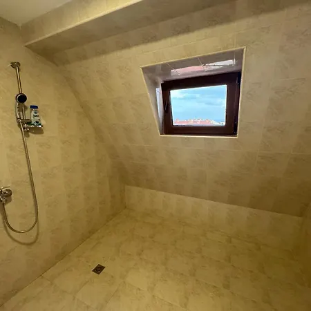 Luxury Attic Apartment, Centre, Two Big Terraces