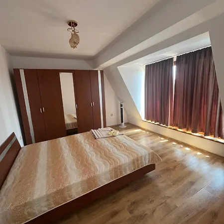 Luxury Attic Apartment, Centre, Two Big Terraces *