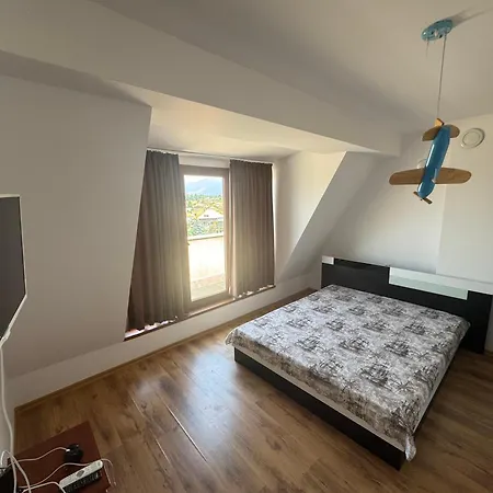 Luxury Attic Apartment, Centre, Two Big Terraces Kazanlŭk