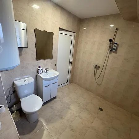 Luxury Attic Apartment, Centre, Two Big Terraces Kazanlŭk