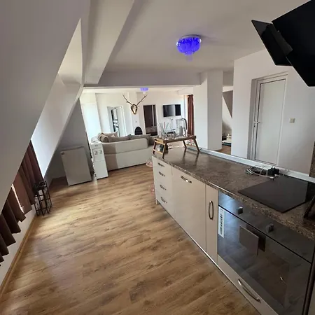 Luxury Attic Apartment, Centre, Two Big Terraces Apartamento Kazanlŭk