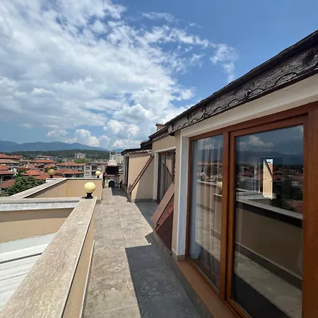 Luxury Attic Apartment, Centre, Two Big Terraces Kazanlŭk